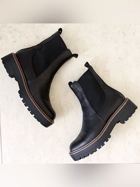 SAM EDELMAN Laguna Waterproof Lug Sole  Chelsea Boot | Black Leather | Size 7